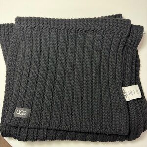 UGG Black Ribbed Knit Scarf